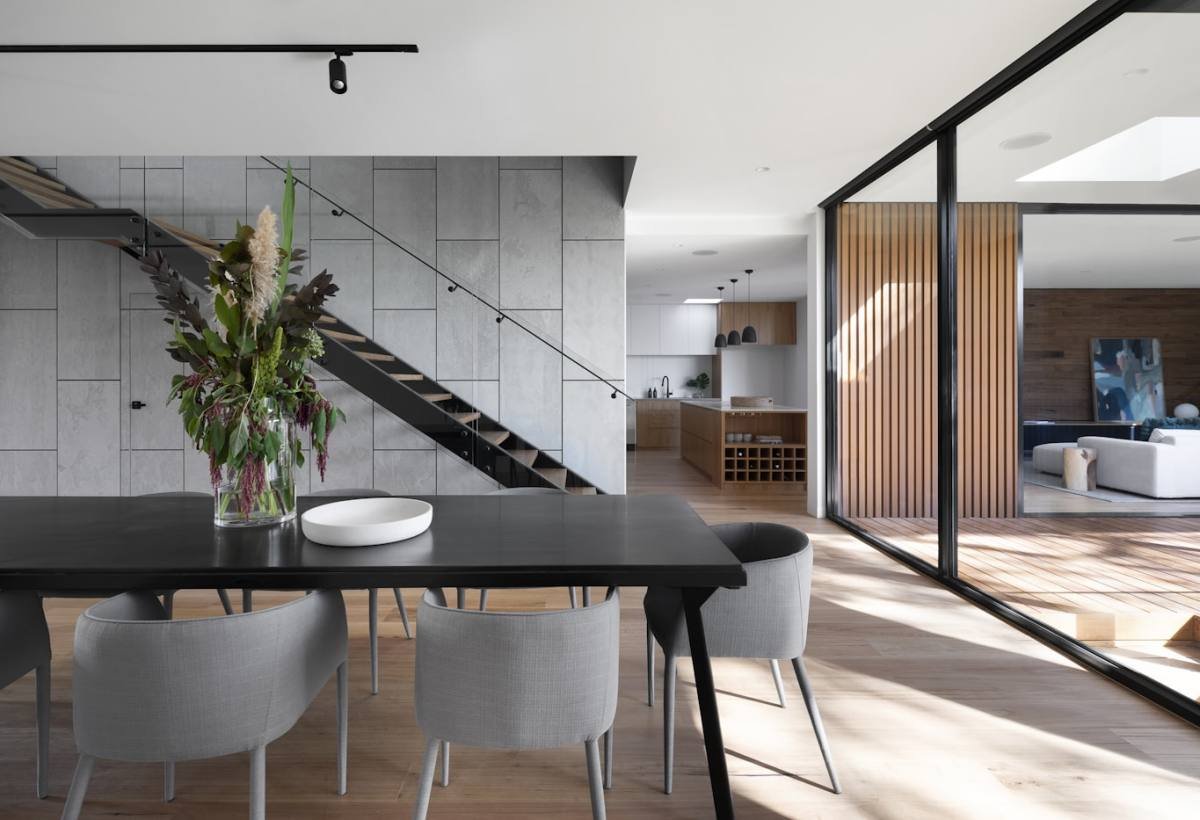 Wallpaper vs PVC Panels: What Should You Choose for Indirapuram Homes?